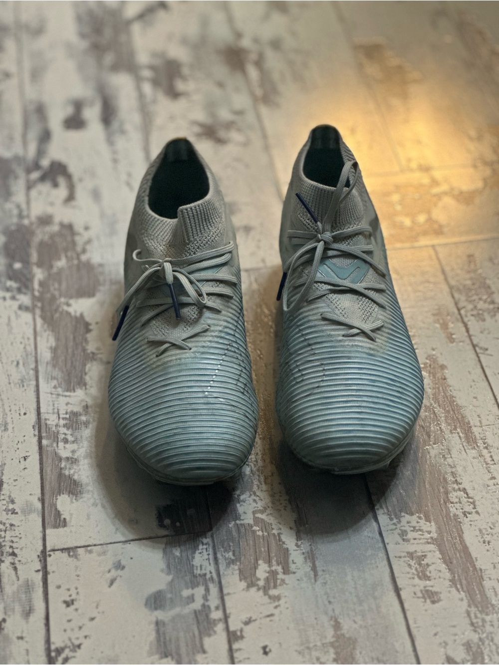 Women’s soccer cleats